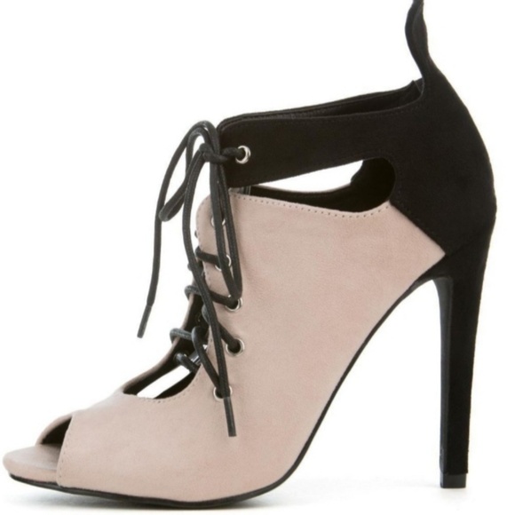 Women's shoes - Picture 3 of 4